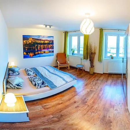 Apartment Pod Sychrovem